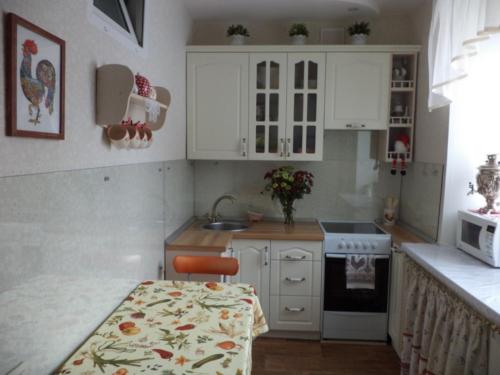 Кухня 033 цена: 33000 руб.